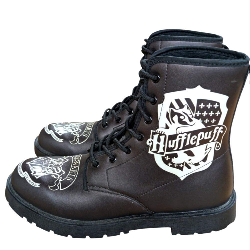 Harry Potter Hogwarts Hufflepuff Brown Vegan Leather Boots Size 10 W/7.5M - Picture 5 of 10